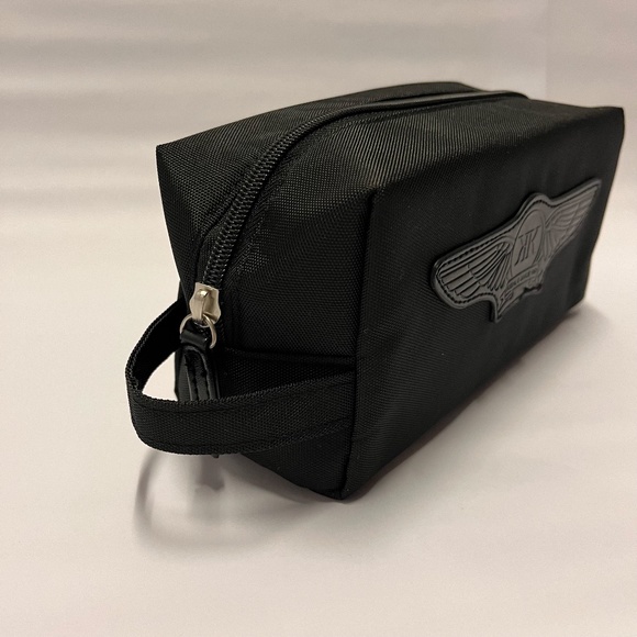 NEW KIEHL'S Makeup Bag !!! - Picture 2 of 7